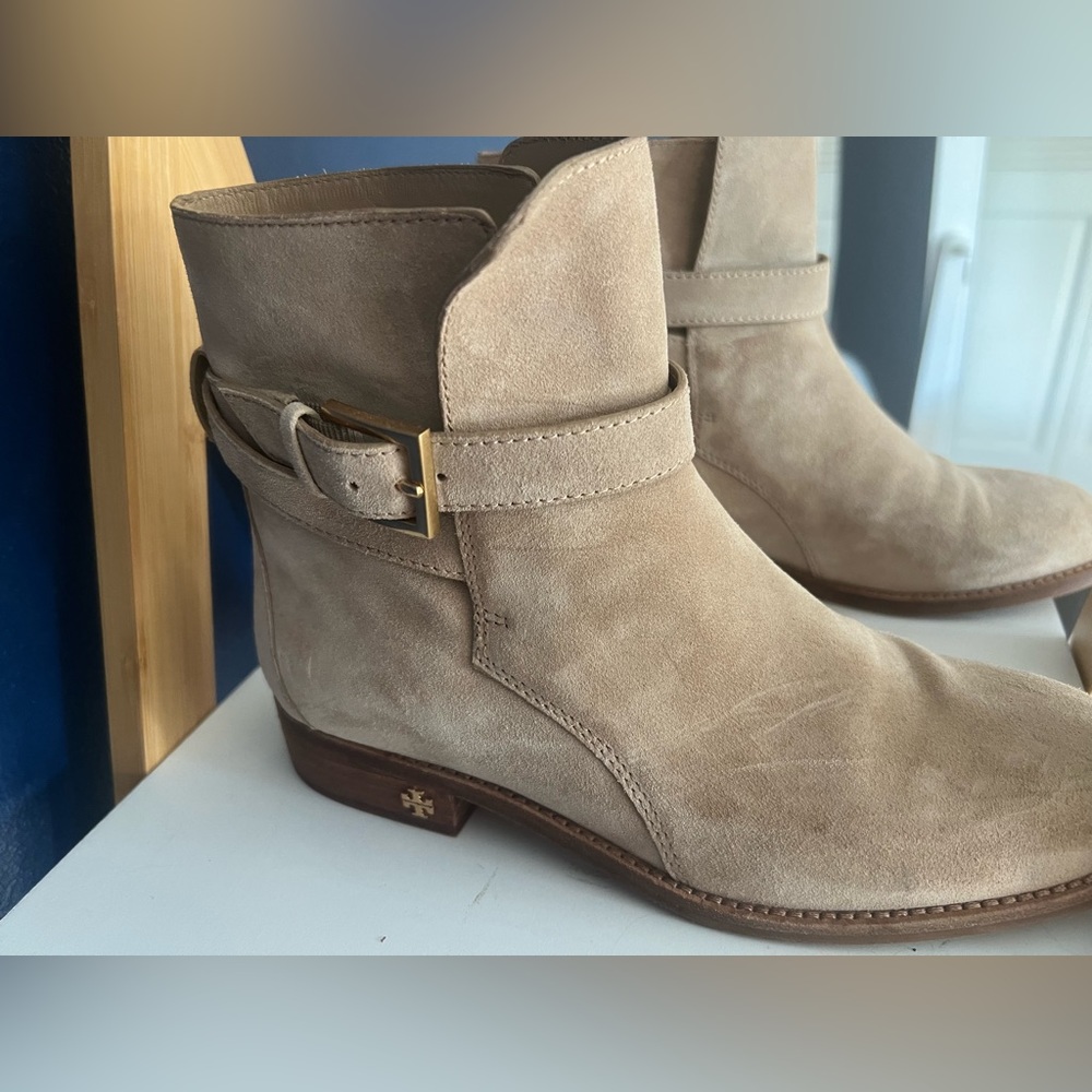 Tory Burch boots.  Tan suede leather.